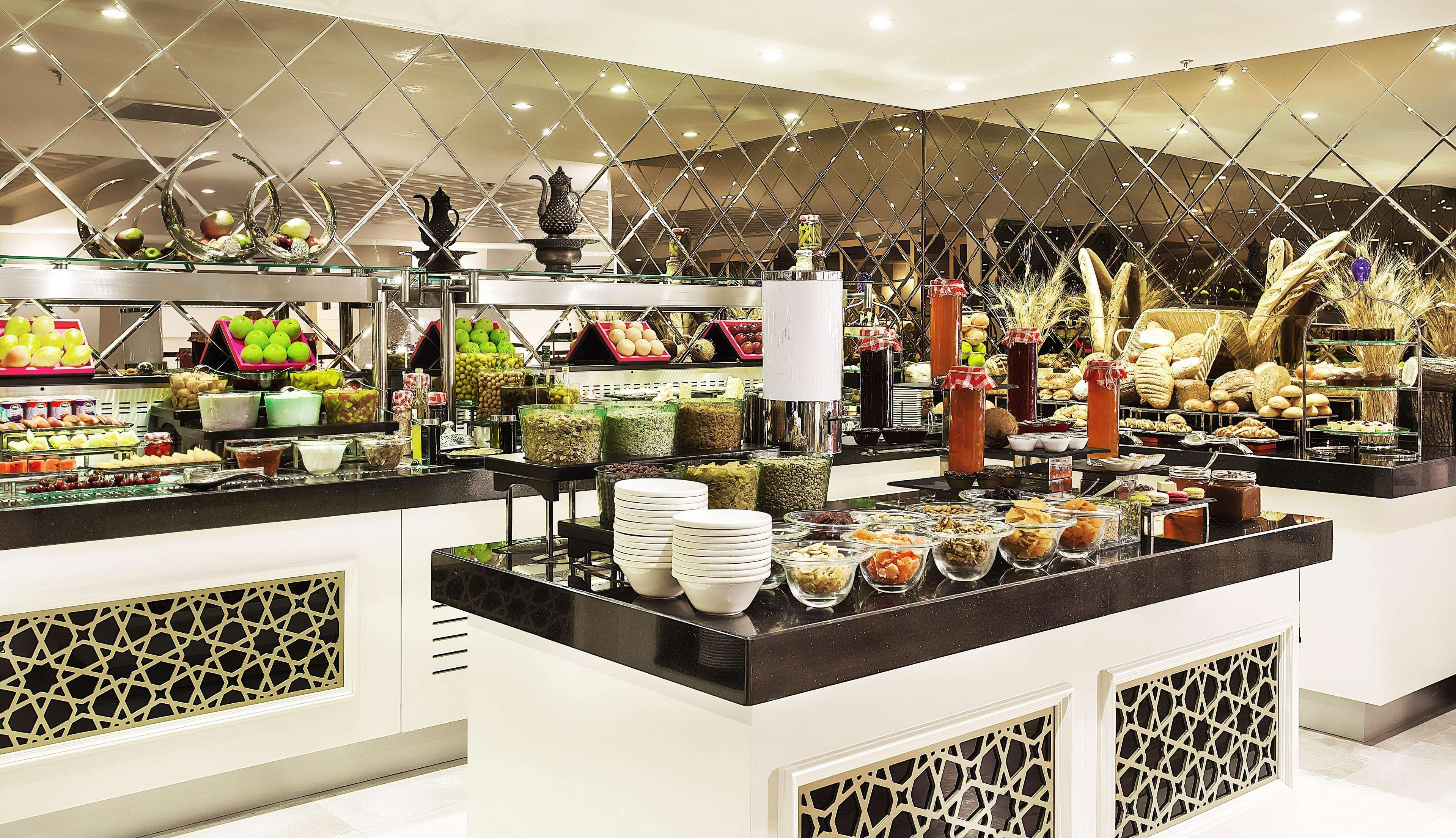 Doubletree By Hilton Gaziantep Hotel Kültér fotó