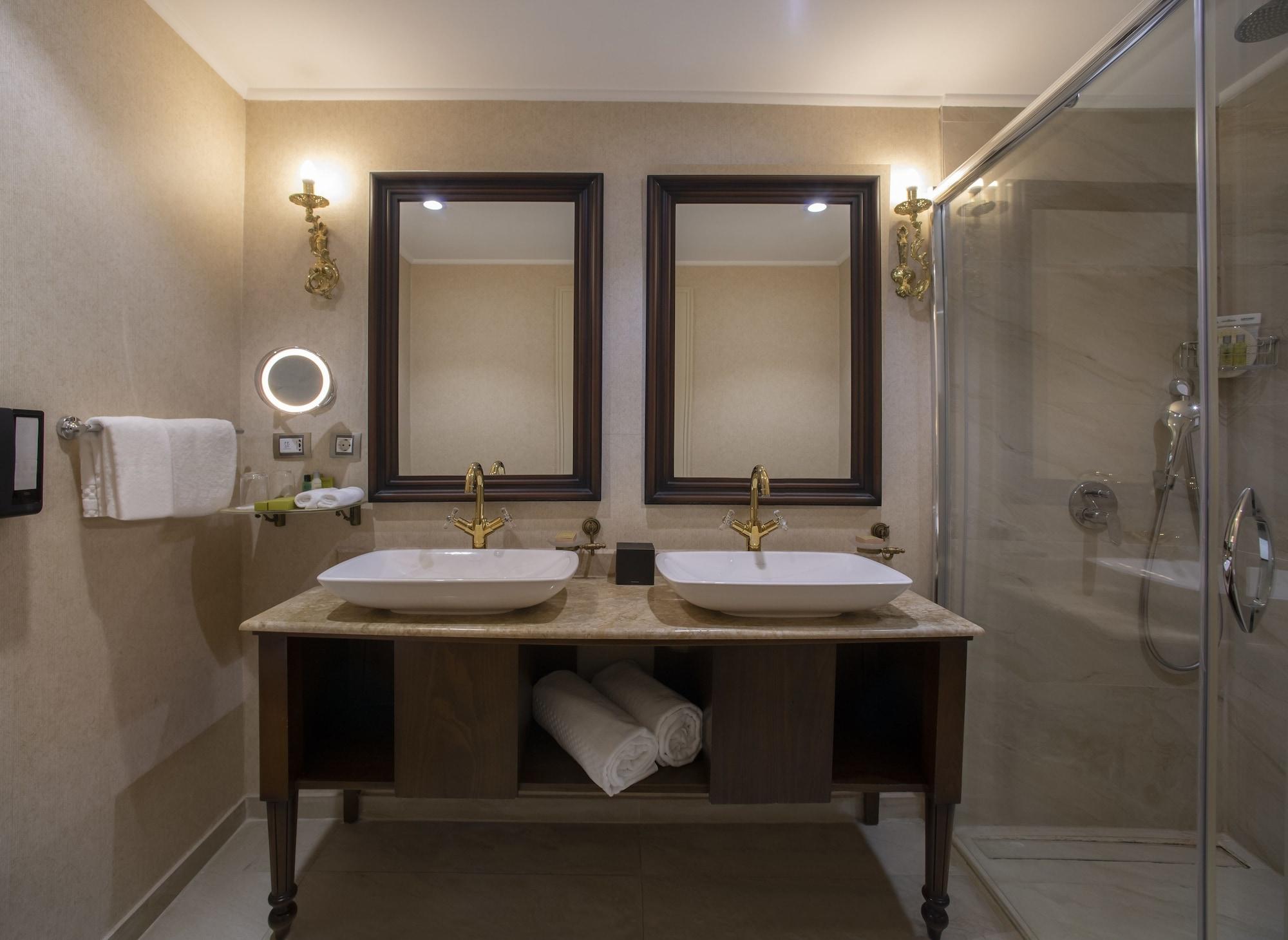 Doubletree By Hilton Gaziantep Hotel Kültér fotó