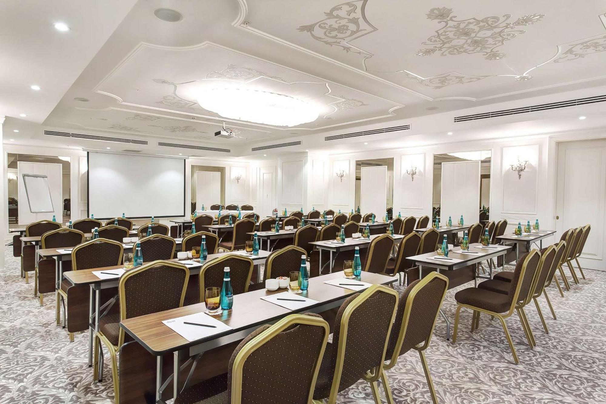 Doubletree By Hilton Gaziantep Hotel Kültér fotó